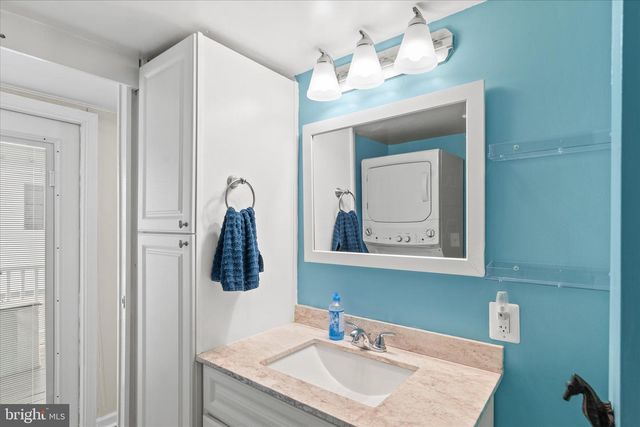 39050 MASON DIXON COURT PL, Fenwick Island, DE 19944