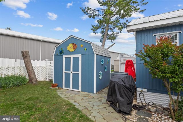 39050 MASON DIXON COURT PL, Fenwick Island, DE 19944