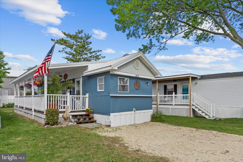 39050 MASON DIXON COURT PL, Fenwick Island, DE 19944
