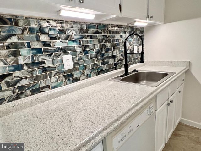 430 M ST SW #N203, Washington, DC 20024