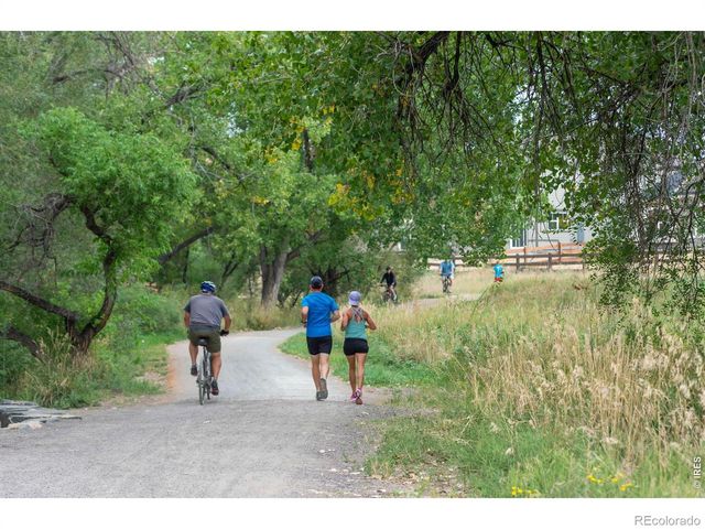 1400 Crete Court F, Lafayette, CO 80026