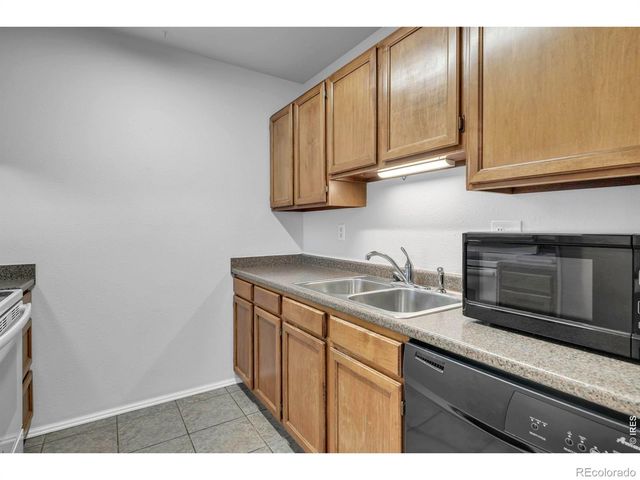 1400 Crete Court F, Lafayette, CO 80026