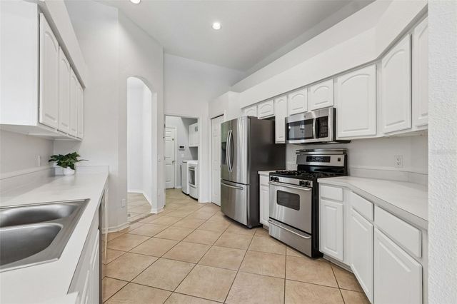 8332 TORRINGTON AVENUE, Tampa, FL 33647