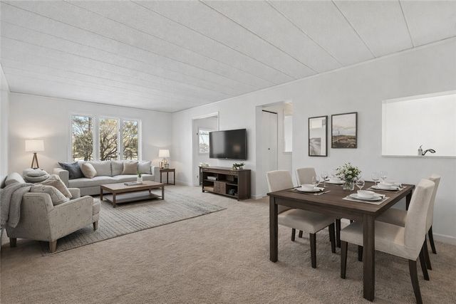 820 E Beau 3M, South Strabane, PA 15301