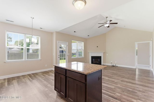 819 Heart Wood Loop Road NE, Leland, NC 28451