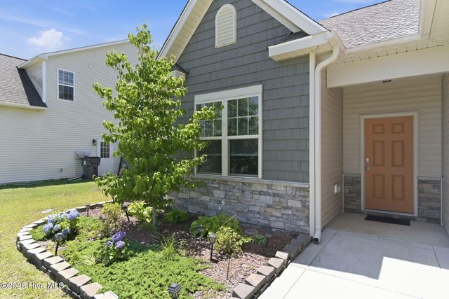 819 Heart Wood Loop Road NE, Leland, NC 28451