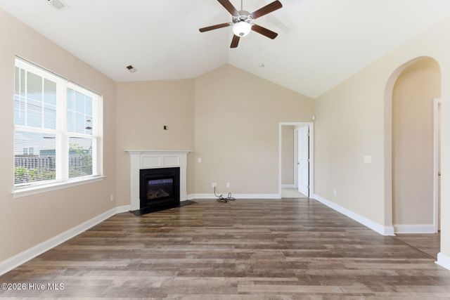 819 Heart Wood Loop Road NE, Leland, NC 28451