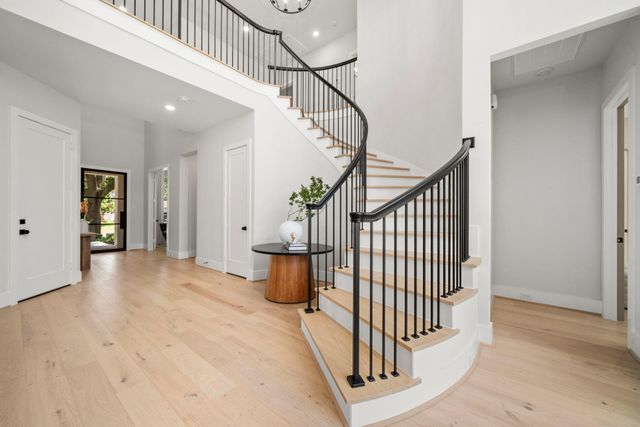 8029 Longridge Drive, Houston, TX 77055