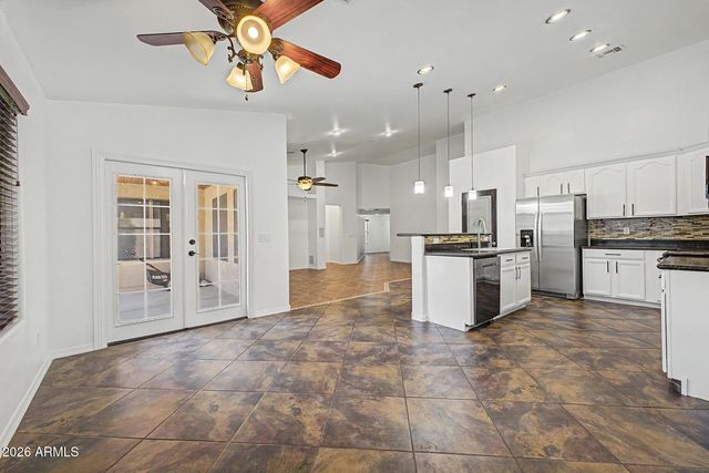25537 W FOREST GROVE Avenue, Buckeye, AZ 85326