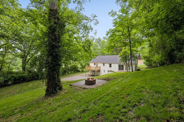 736 Carlyle Pl, Nashville, TN 37211