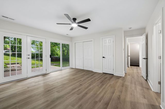 736 Carlyle Pl, Nashville, TN 37211