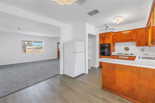 4461 MACEACHEN BOULEVARD, Sarasota, FL 34233