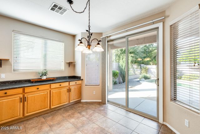 10322 W ROANOKE Avenue, Avondale, AZ 85392