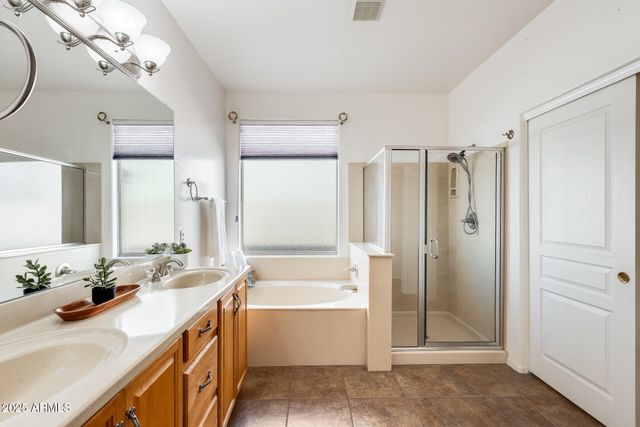 10322 W ROANOKE Avenue, Avondale, AZ 85392