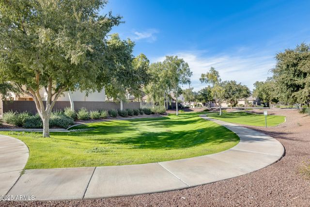 10322 W ROANOKE Avenue, Avondale, AZ 85392