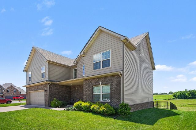 538 Low Country Ct, Clarksville, TN 37042
