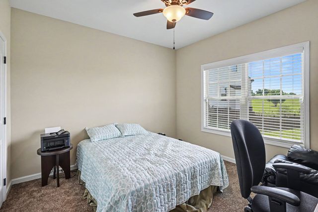 538 Low Country Ct, Clarksville, TN 37042