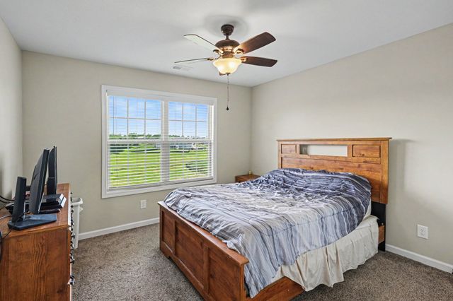 538 Low Country Ct, Clarksville, TN 37042