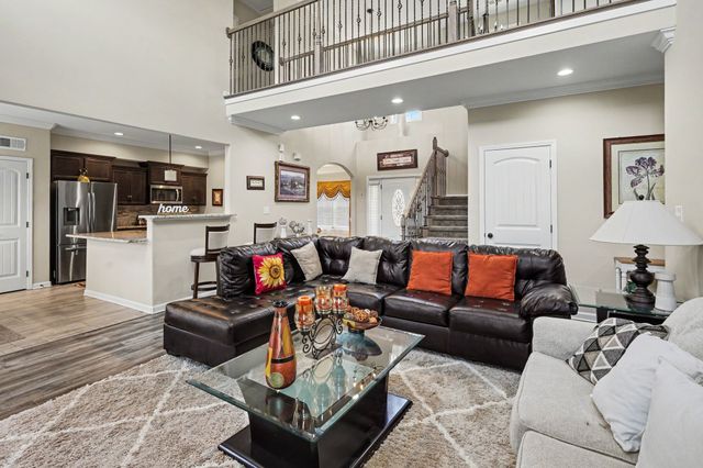 538 Low Country Ct, Clarksville, TN 37042