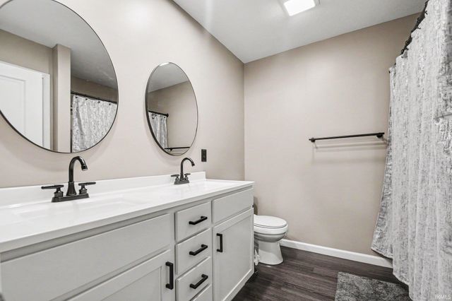 52635 Common Eider Trail, South Bend, IN 46628