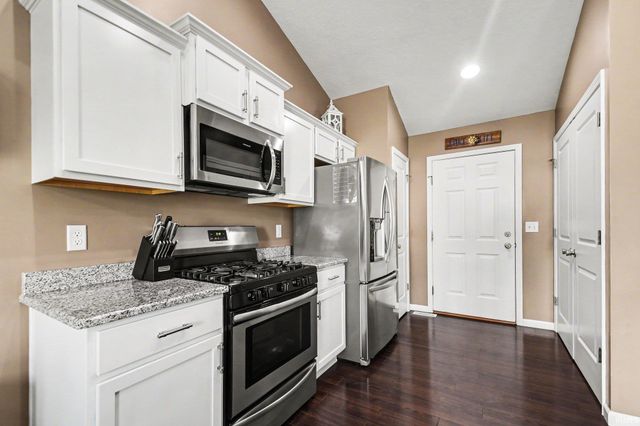 52635 Common Eider Trail, South Bend, IN 46628