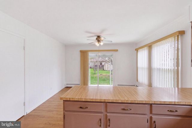 7 PAVILION ST, Toms River, NJ 08757