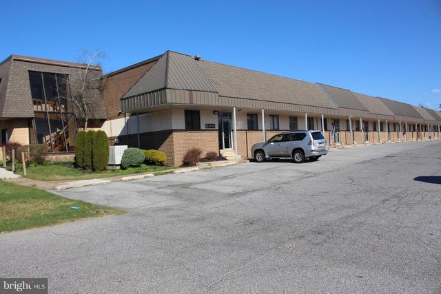 1165--B MARLKRESS RD, Cherry Hill, NJ 08003