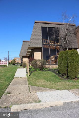 1165--B MARLKRESS RD, Cherry Hill, NJ 08003