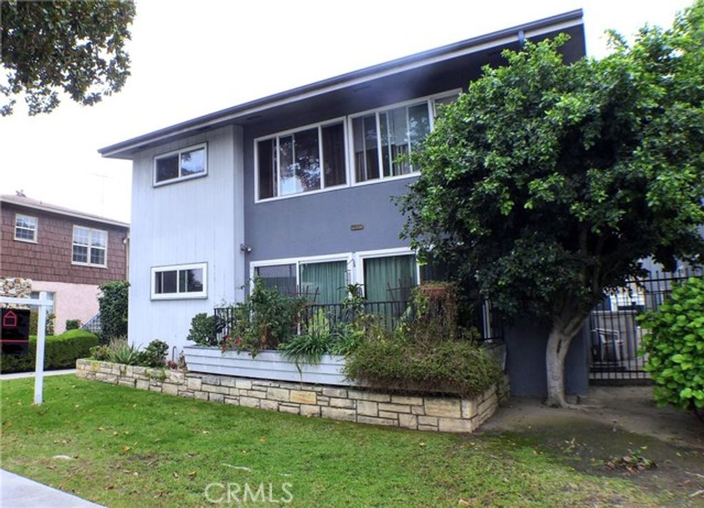 700 E Carson 3, Long Beach, CA 90807