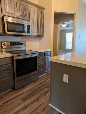 3001 S Fork Dr, Corpus Christi, TX 78414