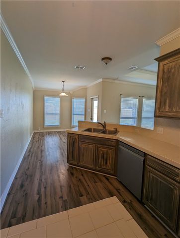 3001 S Fork Dr, Corpus Christi, TX 78414