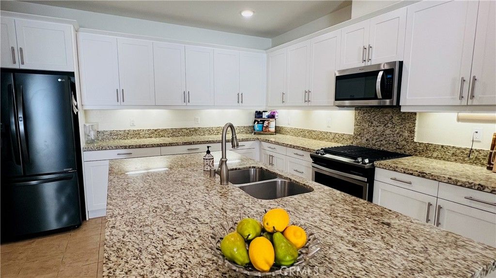 Image 3 of property listing at 8572 Corsica, Buena Park, CA 90620