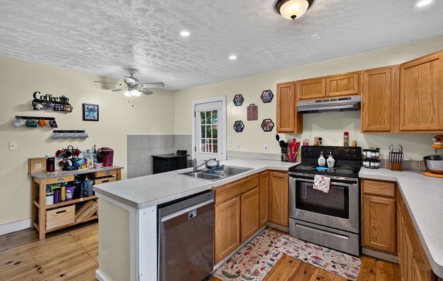10 Burnett, Fitchburg, MA 01420