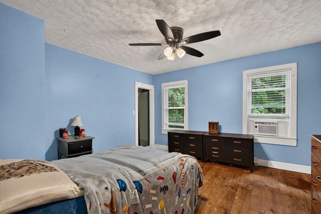 10 Burnett, Fitchburg, MA 01420