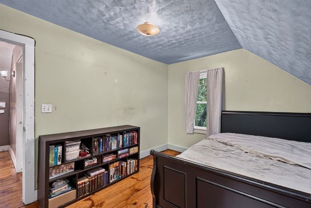 10 Burnett, Fitchburg, MA 01420