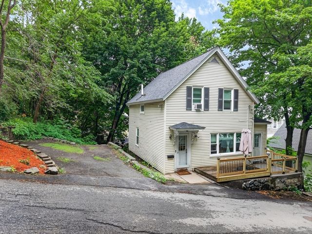 10 Burnett, Fitchburg, MA 01420
