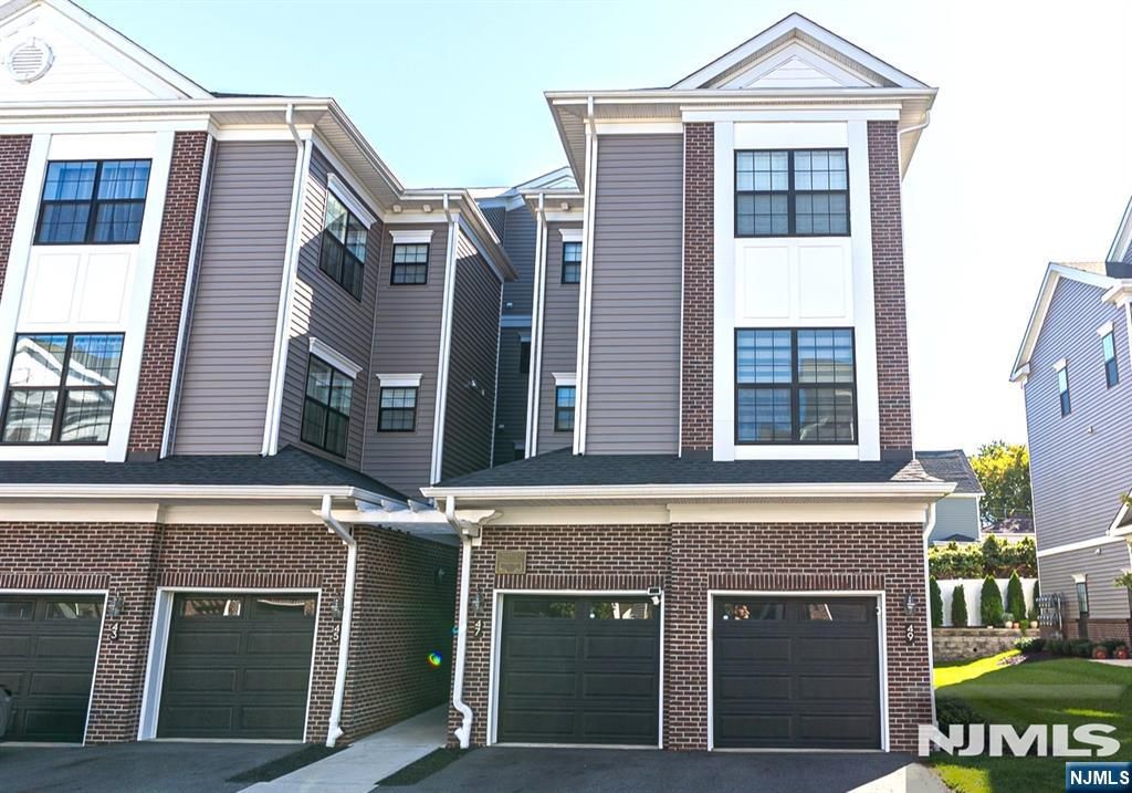 49 Harvest, Little Falls, NJ 07424