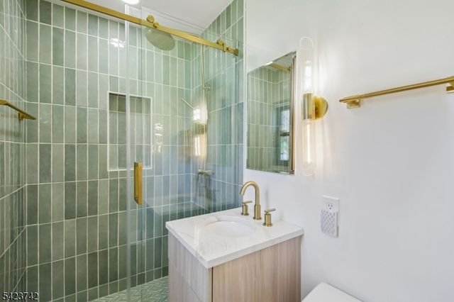 8 Rand Dr, West Orange Twp., NJ 07052