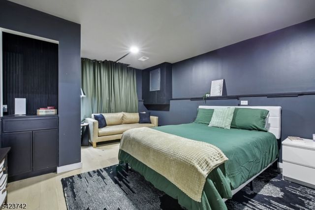 8 Rand Dr, West Orange Twp., NJ 07052