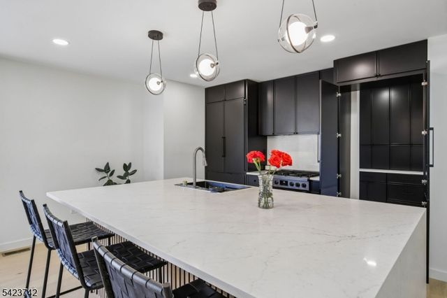 8 Rand Dr, West Orange Twp., NJ 07052