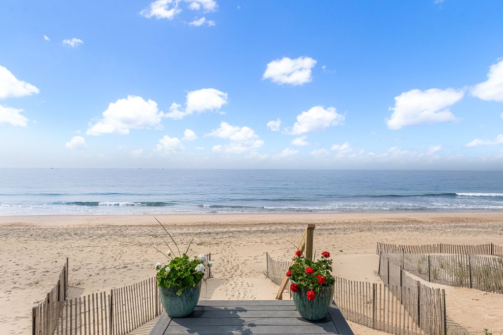 413 Atlantic Avenue, Westerly, RI 02891