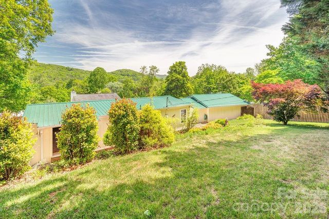 64 Haw Creek Circle, Asheville, NC 28805