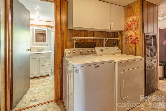 64 Haw Creek Circle, Asheville, NC 28805