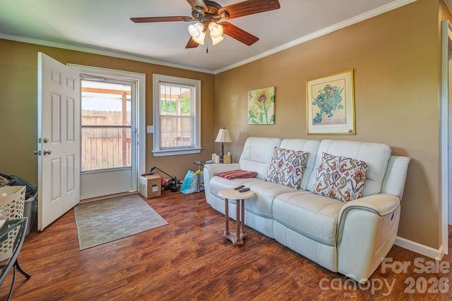 64 Haw Creek Circle, Asheville, NC 28805