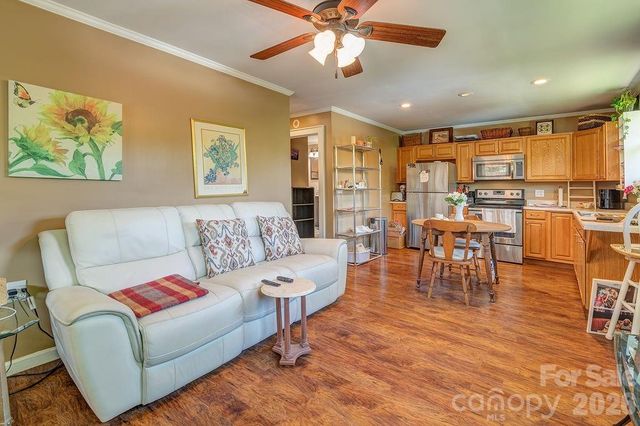 64 Haw Creek Circle, Asheville, NC 28805