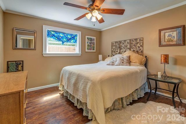 64 Haw Creek Circle, Asheville, NC 28805