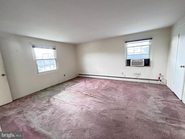 156 PENNYPACKER DR, Willingboro, NJ 08046
