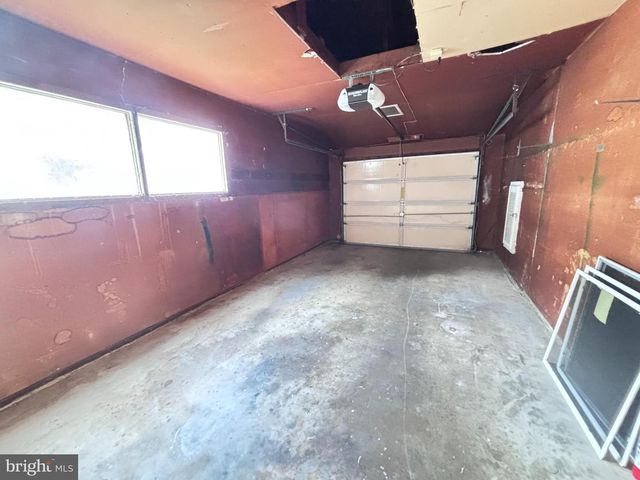 156 PENNYPACKER DR, Willingboro, NJ 08046