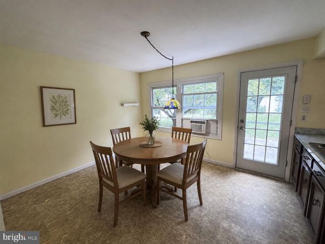 156 PENNYPACKER DR, Willingboro, NJ 08046