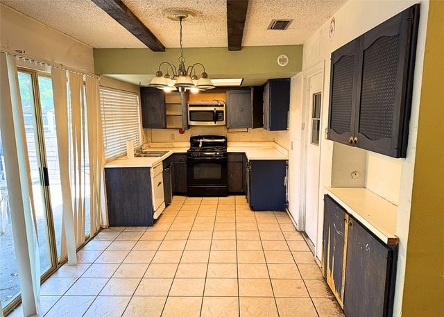 1417 Marblehead Drive, Lewisville, TX 75067